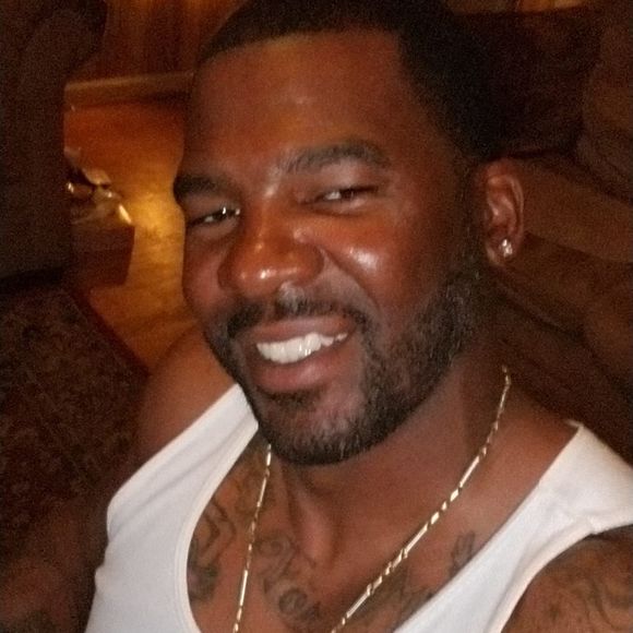 Meet your Posher, Roderick - Picture 1 of 1